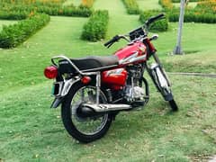 Honda 125cc model 2016 Lahore number