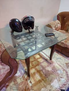 4 person Dining table