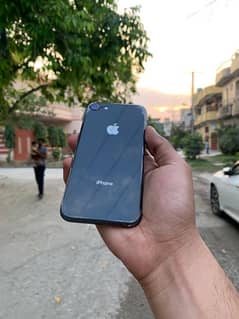 iphone 8 nonpta 64gb  berttery health 77% nonstop ues 5hours limit