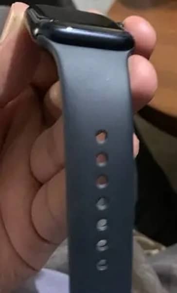 Apple Watch SE (2nd Gen) 40mm 1