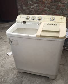I want to sell this washing machine. and Drayer