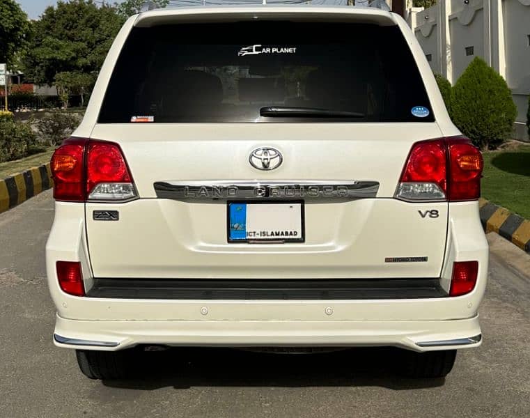 Toyota Land Cruiser. ZX. 2013/2017. islamabad 2