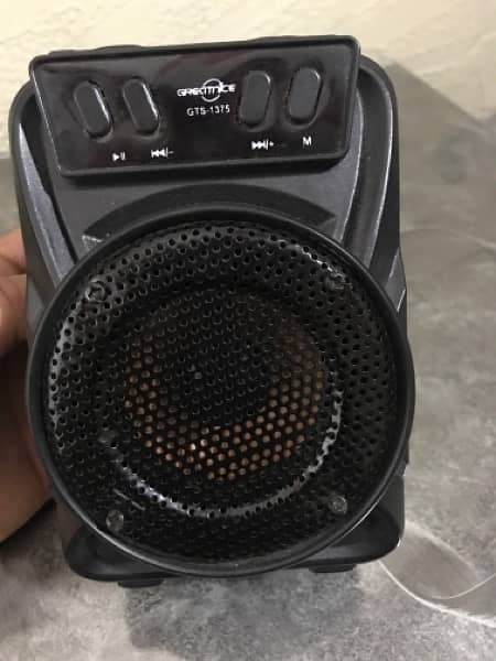 Bluetooth speakers 1