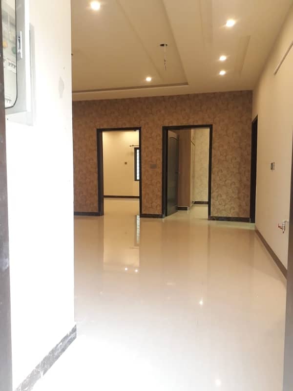 10 Marla VIP Brand New Type Full Tile Floor Full House For Rent In Abdalian Society 16