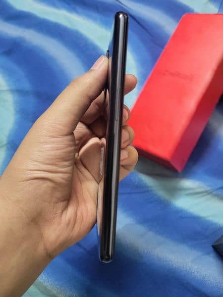 Oneplus 9 (With Complete Box and Accessories) 5