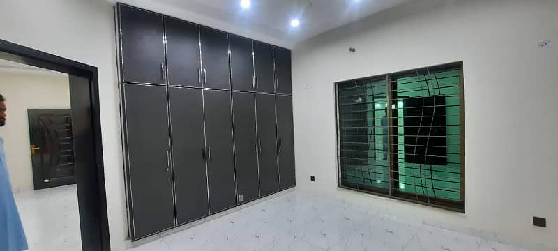 LUXURY 8 MARLA HOUSE FOR RENT IN BAHRIA TOWN LAHORE 5