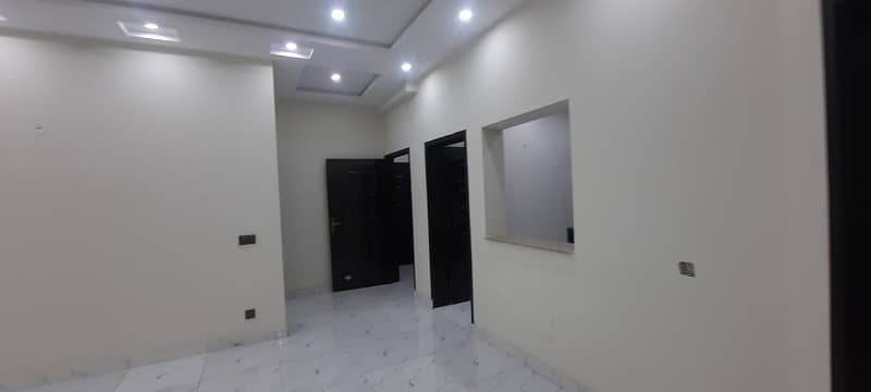 LUXURY 8 MARLA HOUSE FOR RENT IN BAHRIA TOWN LAHORE 8