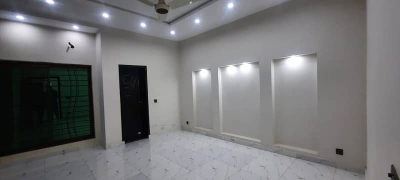 LUXURY 8 MARLA HOUSE FOR RENT IN BAHRIA TOWN LAHORE 24
