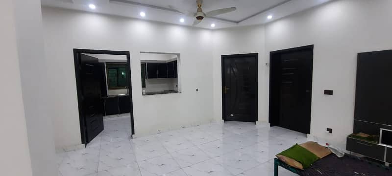 LUXURY 8 MARLA HOUSE FOR RENT IN BAHRIA TOWN LAHORE 25