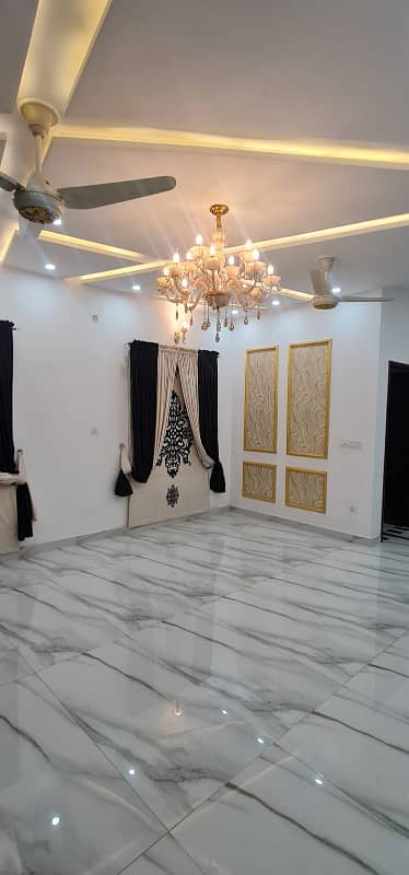 BRAND NEW 10 MARLA HOUSE FOR RENT IN BAHRIA TOWN LAHORE 16