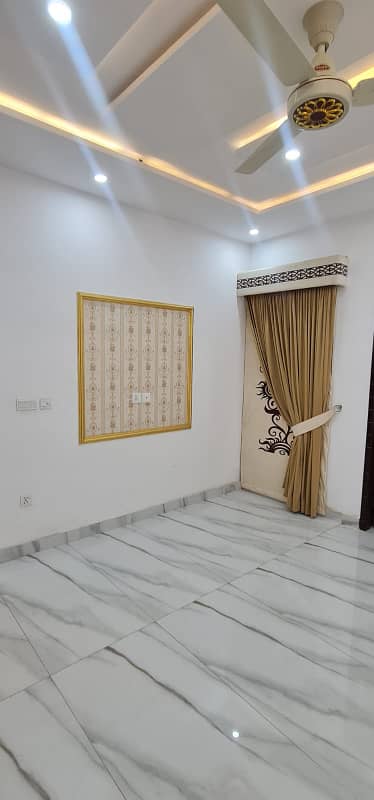 BRAND NEW 10 MARLA HOUSE FOR RENT IN BAHRIA TOWN LAHORE 24
