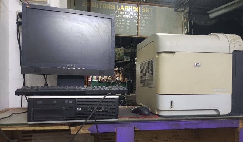 Computer with Complete Material and Printer HP Laser jet 4015n 3