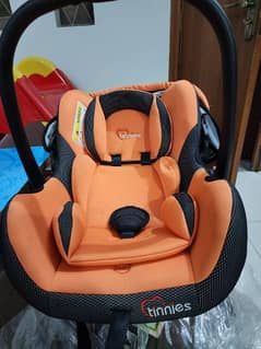 Tinnies Car seat/ Baby rocker/ Carry cot