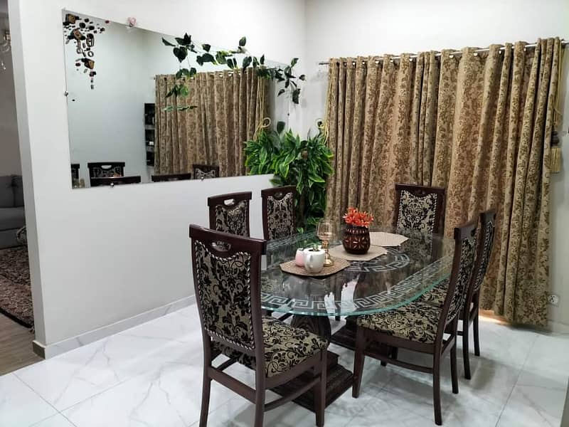 10 MARLA LOWER PORTION HOUSE FOR RENT IN BAHRIA TOWN LAHORE 0