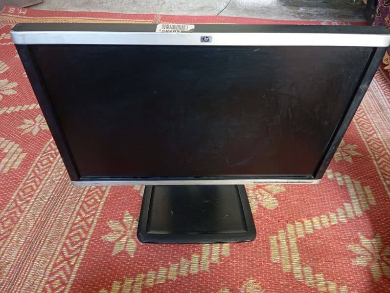 HP Compaq monitor 22-inch 0