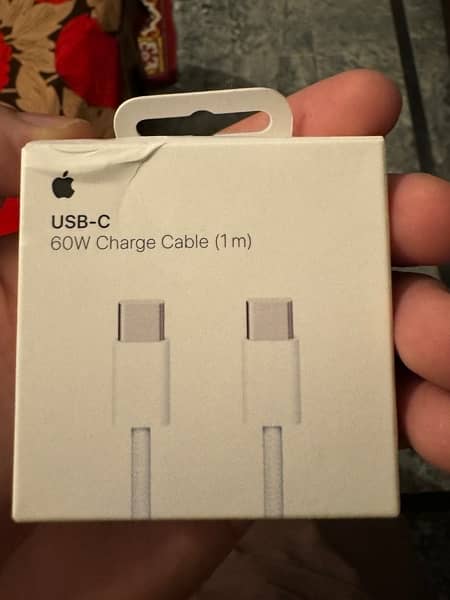 15 pro max orignal cable 1