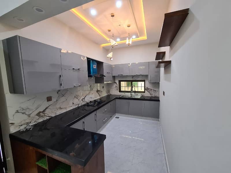 Good Condition Brand New House For Sale 18