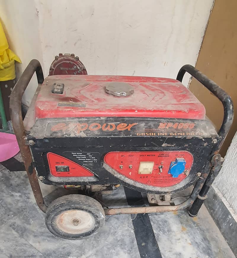 Generator 2500 WATS 3