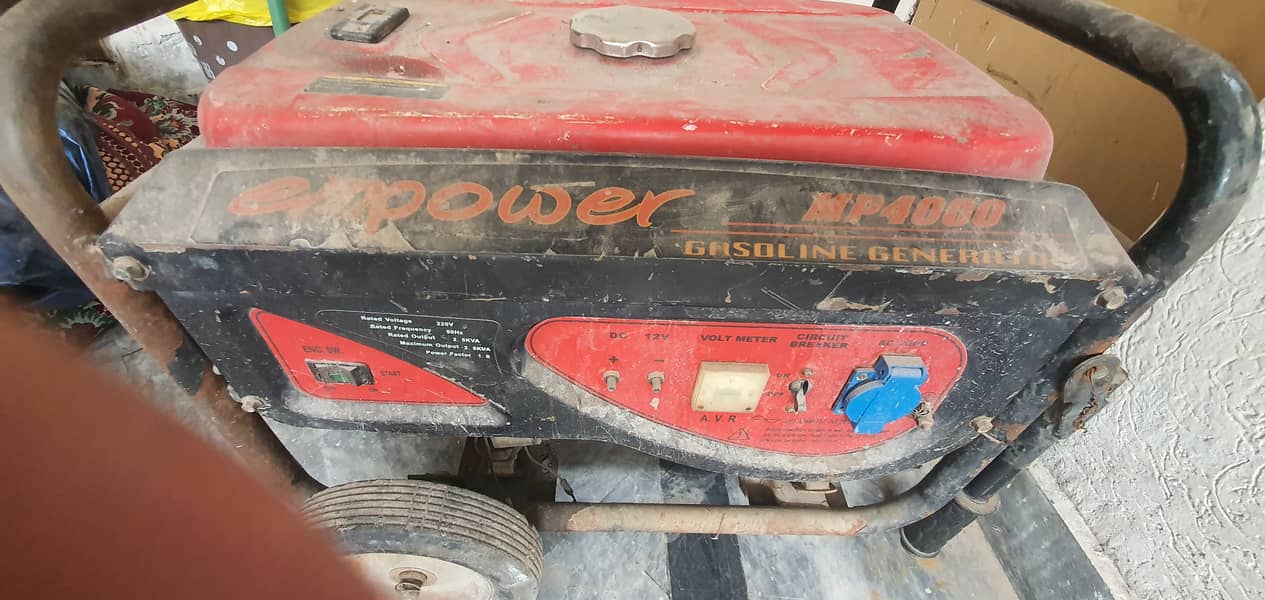 Generator 2500 WATS 4