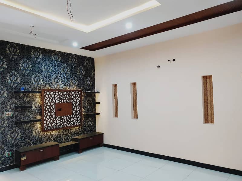 BRAND NEW LUXURY LOCK OPTION 1 KANAL UPPER PORTION HOUSE FOR RENT IN BAHRIA TOWN LAHORE 5