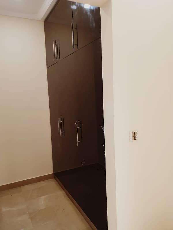 BRAND NEW LUXURY LOCK OPTION 1 KANAL UPPER PORTION HOUSE FOR RENT IN BAHRIA TOWN LAHORE 12