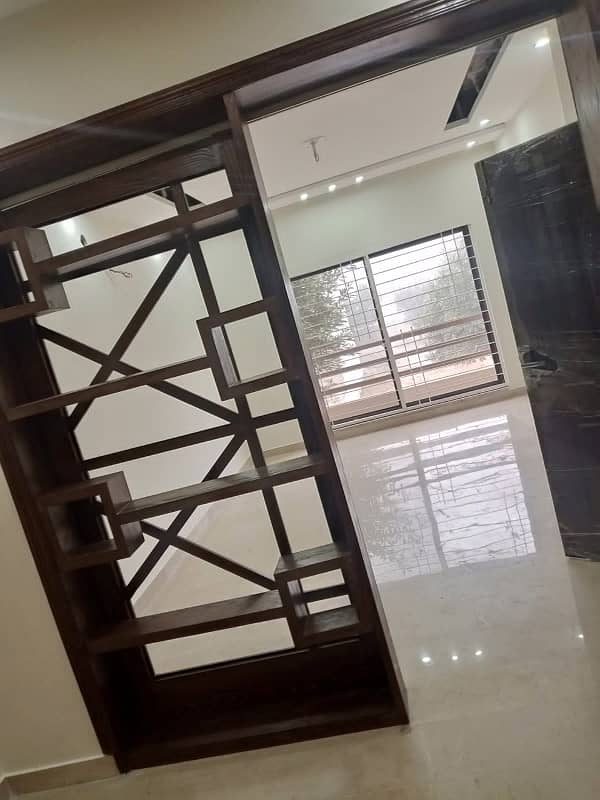 LUXURY 10 MARLA HOUSE FOR RENT IN BAHRIA TOWN LAHORE 19