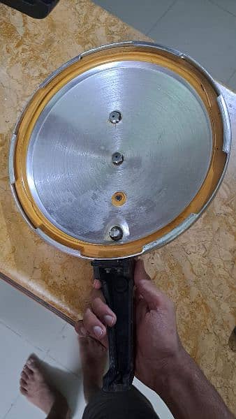 Sonex pressure cooker (used) 2