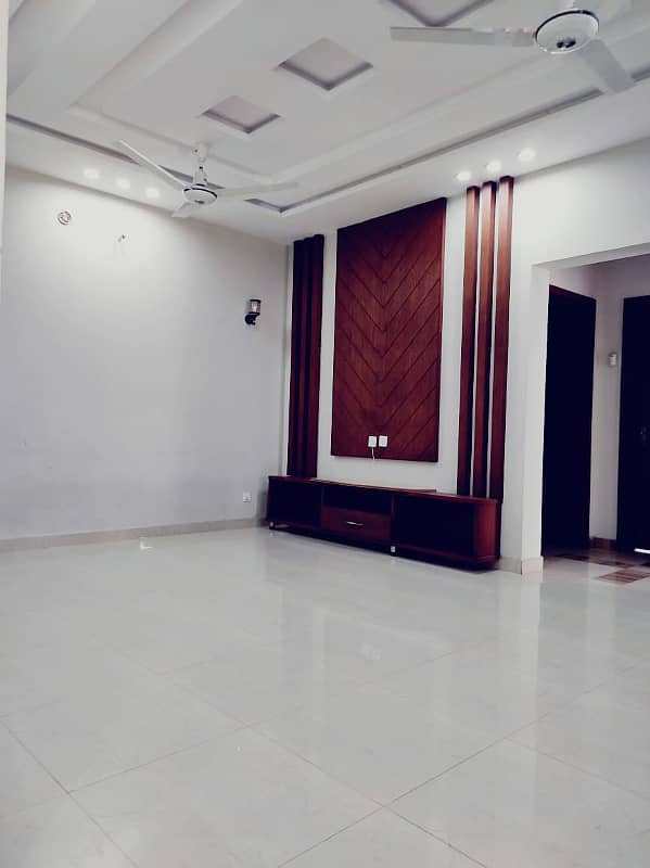 LUXURY 5 MARLA BASEMENT HALL FOR RENT IN BAHRIA TOWN LAHORE 0