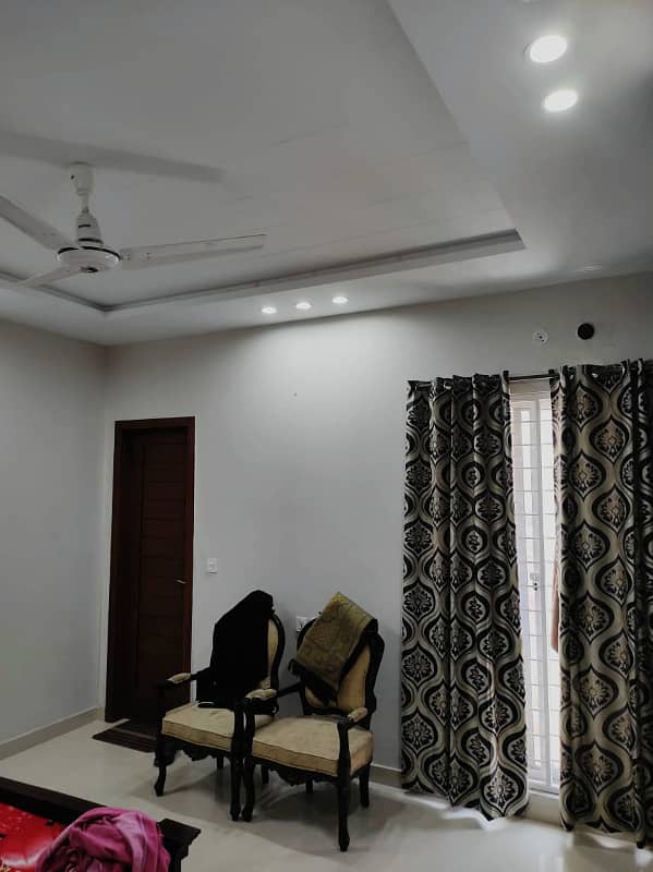 LUXURY 5 MARLA GROUND FLOOR FOR RENT IN BAHRIA TOWN LAHORE 0