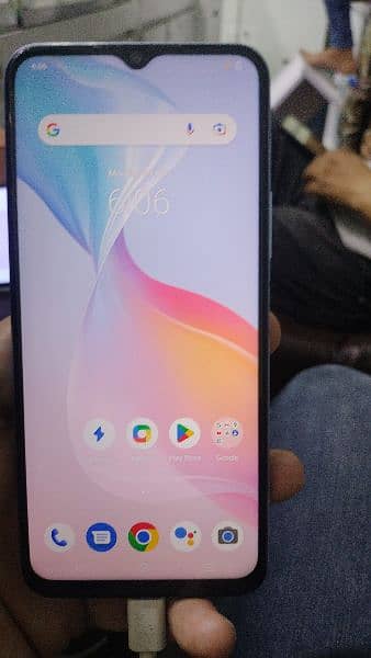 VIVO Y-33-S 8/128 AWESOME CONDITION 1