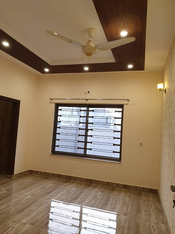 BRAND NEW LUXURY 1 KANAL HOUSE FOR RENT IN BAHRIA TOWN LAHORE 22