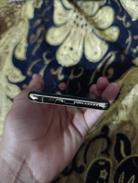 IPhone XS PTA APPROVED 2