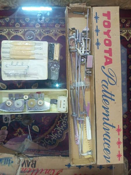 TOYOTA Knitting Machine(Brand New) 9