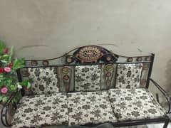 iron made sofa set