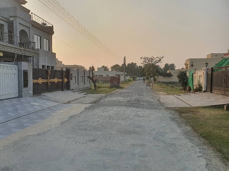1 Kanal Plot 45 By 100 Dimension Back To Main 150 Ft Rd Sui Gas Phase 2 Coop Society Lahore 0