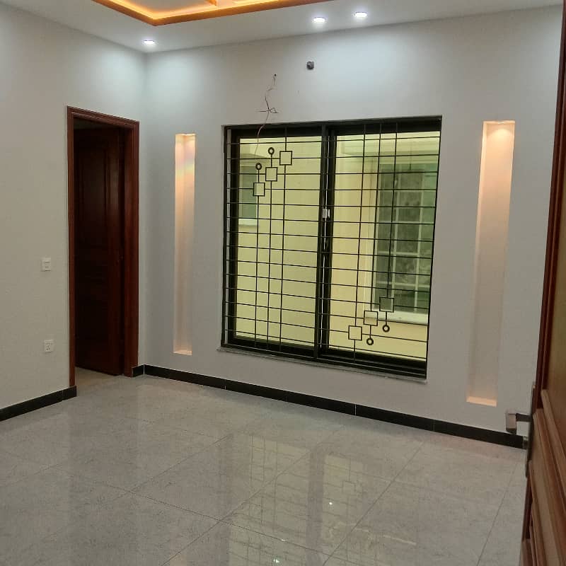 Brand New 8 Marla Upper Portion Is Available For Rent 0