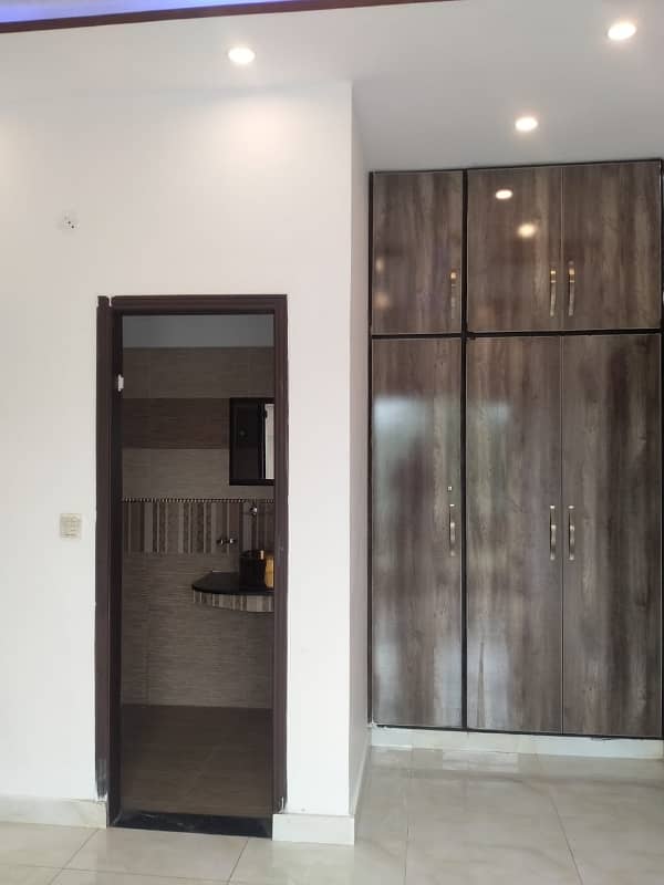 Luxurious Portion Is Available For Rent 8