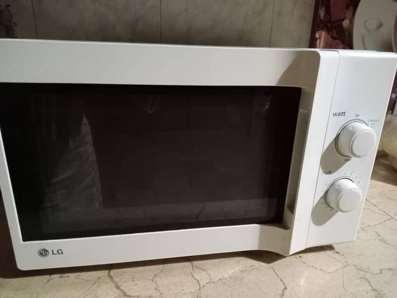 LG microwave , bought from Dubai 4