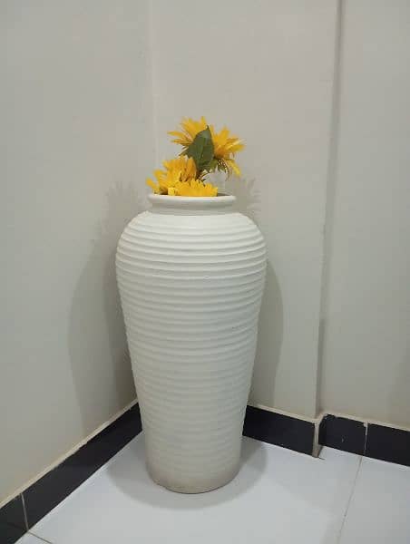 Sand Pot With sunflower 0