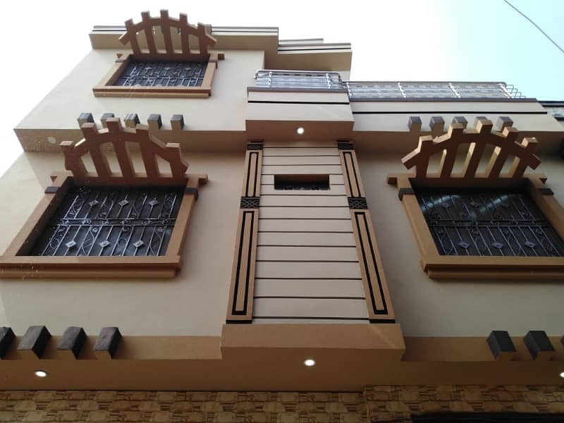 Prime Location House Available For sale In Swati Gate 0