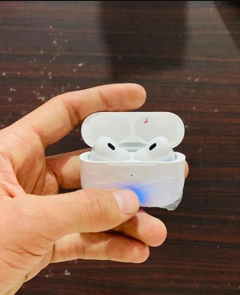 Air Pod pro 2 with charging cable 2