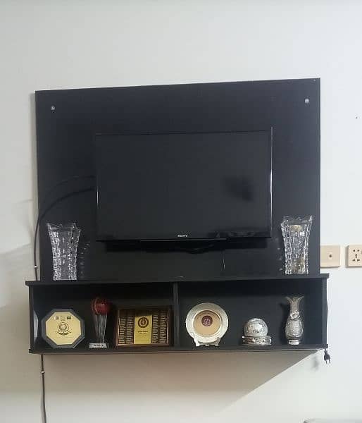 Wooden TV unit 0