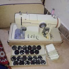 JANOME SEWING MACHINE
