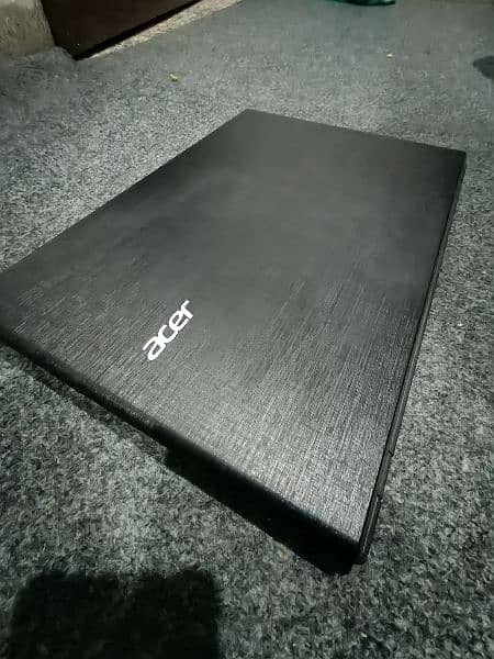 Acer E5-573G 0