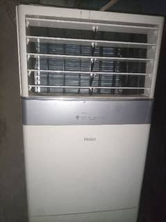 New haier floor mounted Ac 2 ton sell. good condition