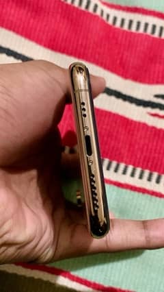 iphone xs non pta but sim working 0