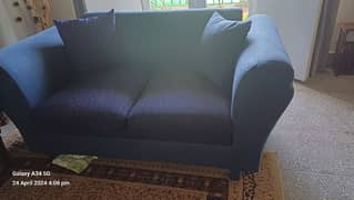 5 seater sofa  along with cushions condition 10/10
