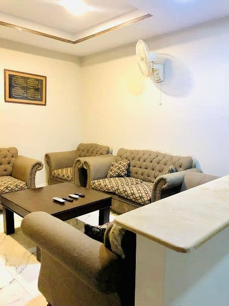 E-11 Save sequre Daily basis 1bed Flat fully furnished available rent 0