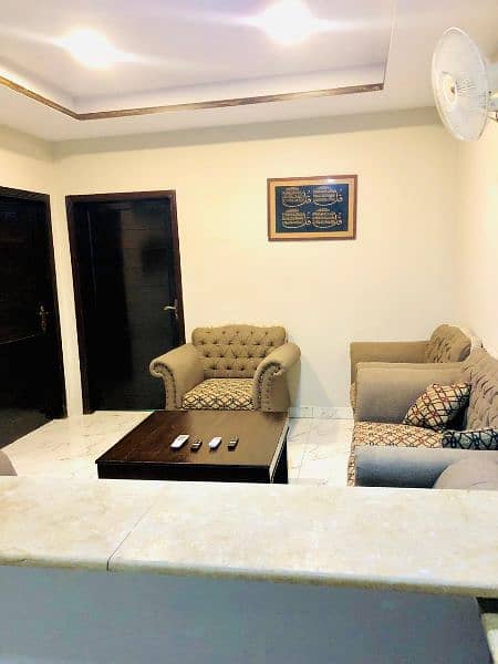 E-11 Save sequre Daily basis 1bed Flat fully furnished available rent 3