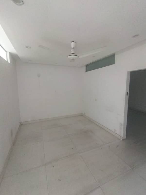 4 Marla Flat Available For Rent 2 Bed With Attach Bath 3